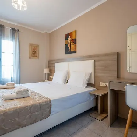 Planos Beach Hotel Otel