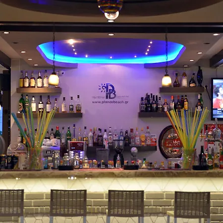 Otel Planos Beach Hotel 4*
