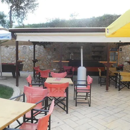 Otel Planos Beach Hotel 4*