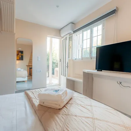 Hotel Planos Beach Hotel 4*