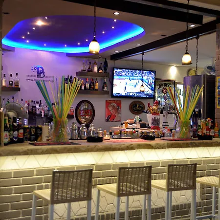 Planos Beach Hotel